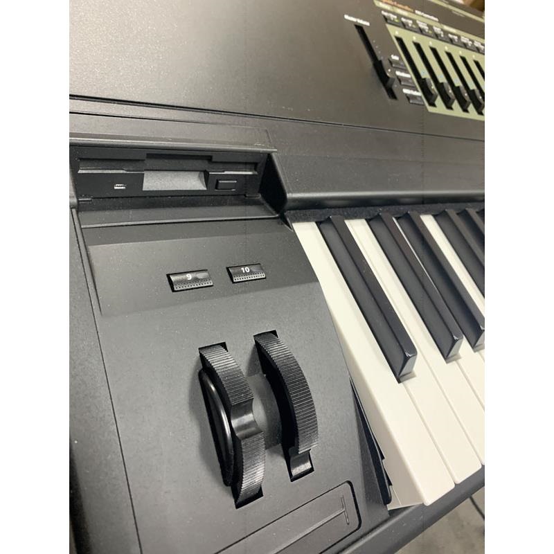 KURZWEIL USED 中古 委託中古 K2600X ※配送事項要ご確認 カーツウェル