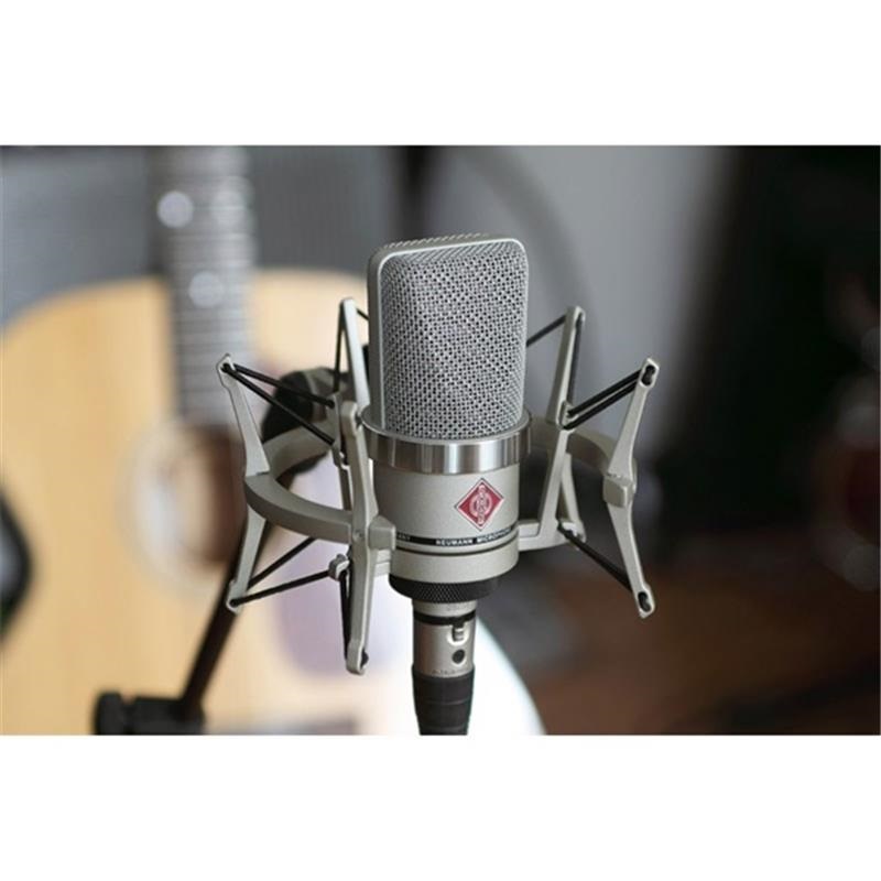 NEUMANN 【予約商品・8月24日入荷予定】【決算売り尽くしセール】【箱