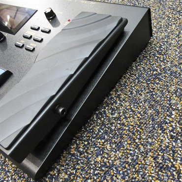 BOSS USED 中古 GT-100 COSM Amp Effects Processor 画像2