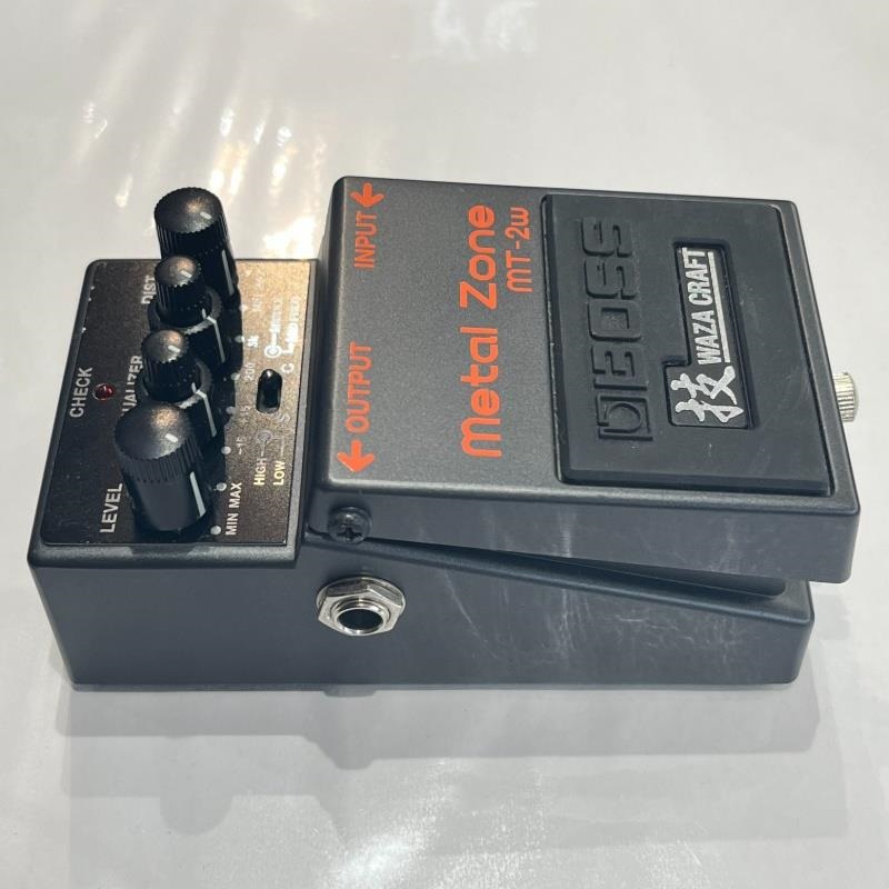 BOSS USED 中古 MT-2W 技 Metal zone ディストーション ｜イケベ楽器店
