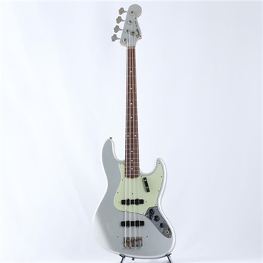 Fender Custom Shop 1965 Jazz Bass Journeyman Relic (Faded Inca Silver)【Fender ロゴ入りキャンピングチェアプレゼント】 画像1