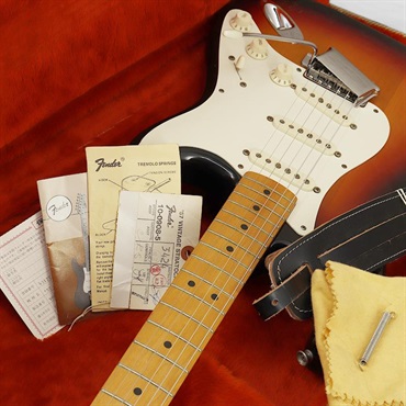 Fender USA VINTAGE 57 Stratocaster '82 Sunburst/M 画像5