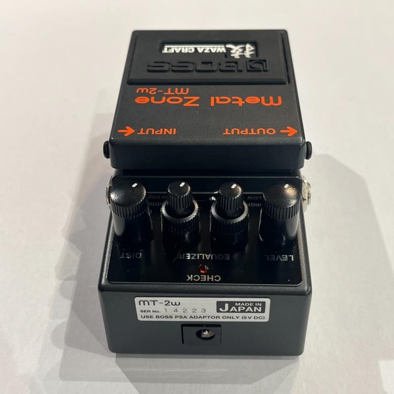 BOSS USED 中古 MT-2W 技 Metal Zone ｜イケベ楽器店オンラインストア