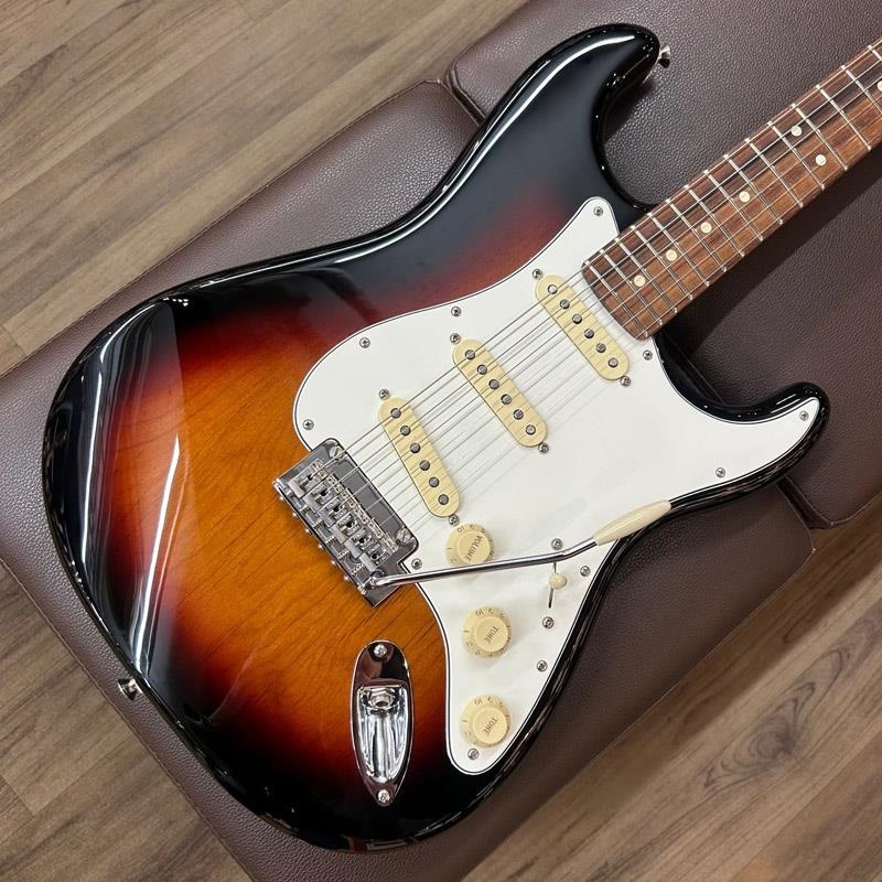 Fender MEX USED 中古 Player II Stratocaster (3-Color Sunburst