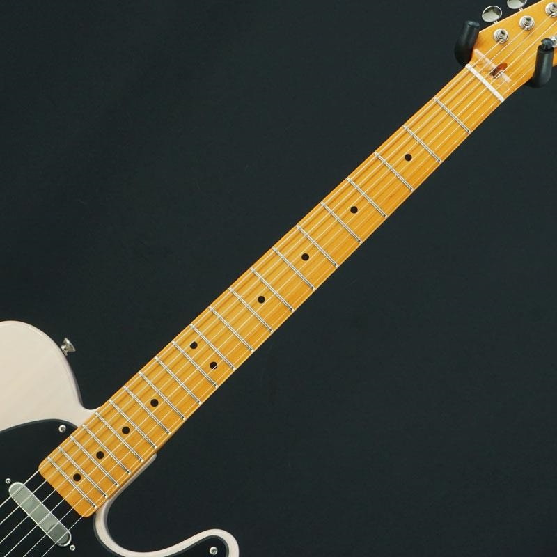 良品 Squier by Fender スクワイヤー by フェンダー ホワイト Squier