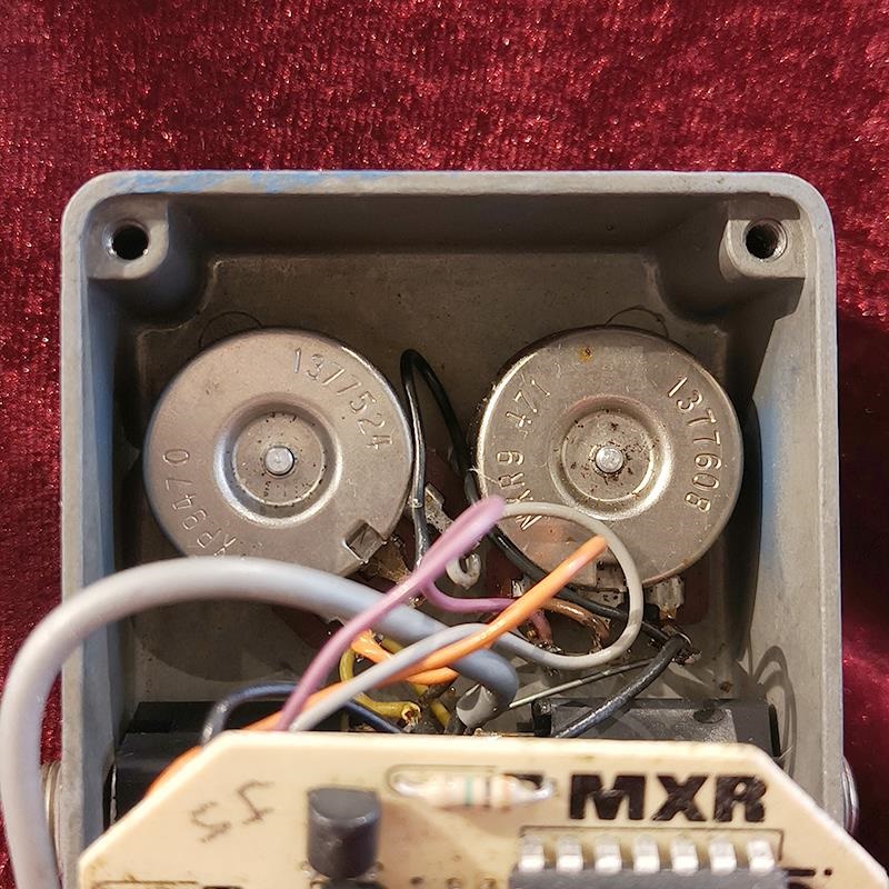 MXR VINTAGE Blue Box Script Logo '76 ｜イケベ楽器店オンラインストア