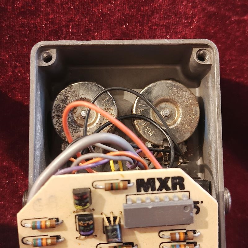 MXR VINTAGE Blue Box Script Logo BUD Case '75 ｜イケベ楽器店