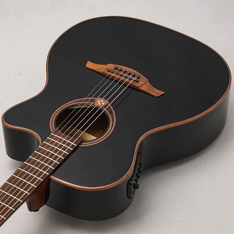 LAG 【特価】 TRAMONTANE T118ACE-BLK ラグ ｜イケベ楽器店オンライン