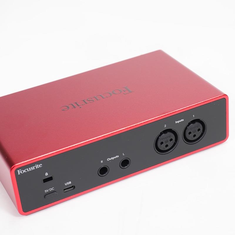Focusrite 【メーカーB級品】Scarlett 2i2 Studio gen4 (Cubase LE付属