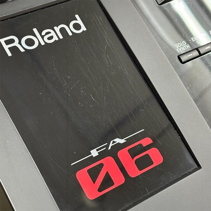 Roland USED 中古 FA-06(ダンパーペダルつき）※配送事項要ご確認