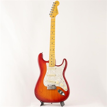 Fender USA American Professional Stratocaster (Aged Cherry Burst/Maple) 画像1