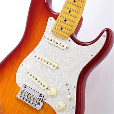 Fender USA American Professional Stratocaster (Aged Cherry Burst/Maple) 画像3