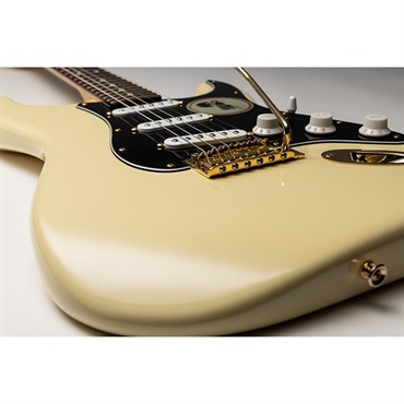 Fender MEX George Harrison Dark Horse Records Stratocaster (Olympic White with Custom Dark Horse Graphic on Back) 【期間限定受注生産モデル】【2027年3月以降順次入荷予定 】 画像9