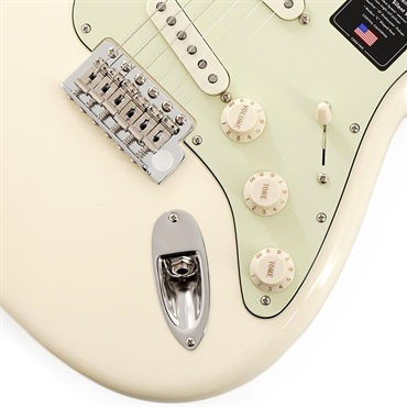 Fender USA Limited Edition American Professional Classic Stratocaster featuring the Fender Silent System (Olympic White/Maple) 画像4