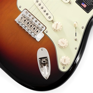 Fender USA Limited Edition American Professional Classic Stratocaster featuring the Fender Silent System (3-Color Sunburst/Rosewood) 画像4