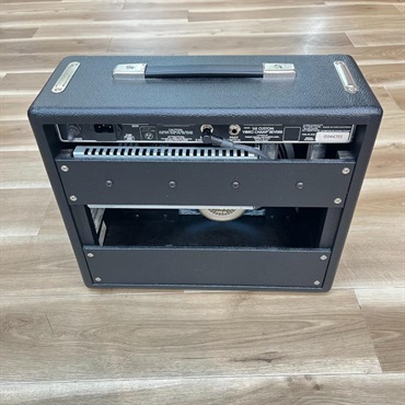 Fender USA USED 中古 68 Custom Vibro Champ 画像4