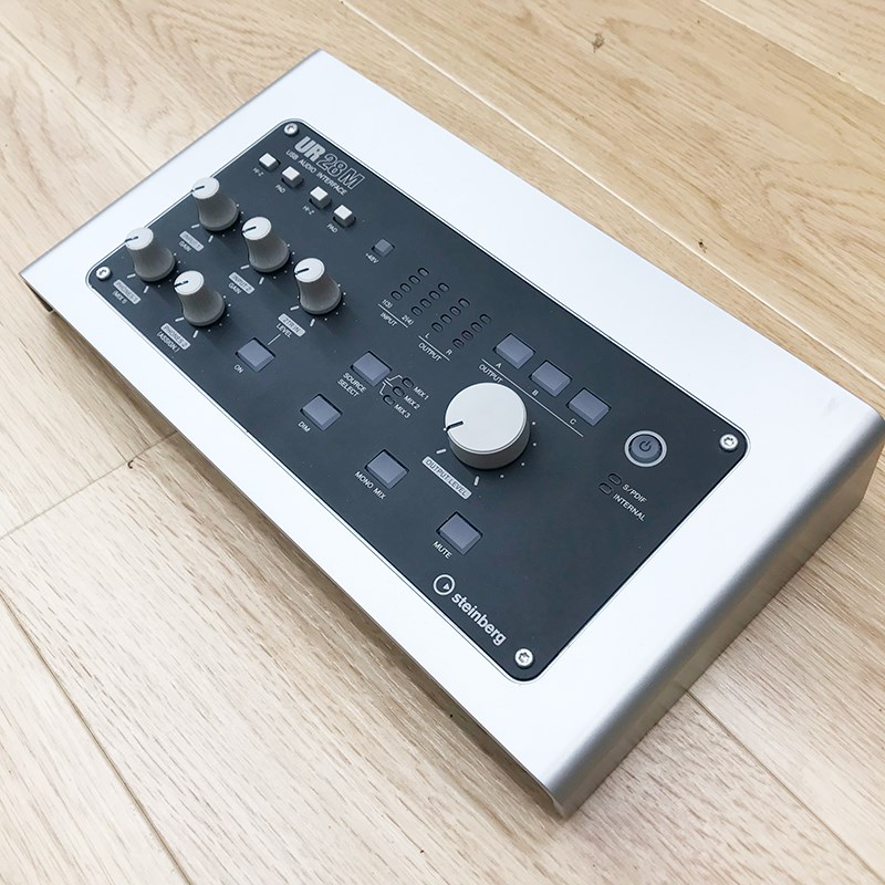 その他 Steinberg UR28M Amazon.com: Steinberg UR28M USB 2.0 Audio Interface 2IN/8OUT
