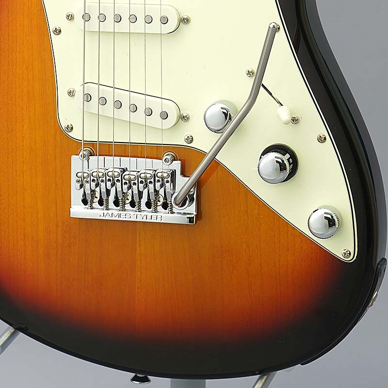 買取実績】Line6 JTV-69S James Tyler Variax (3Tone Sunburst) | 楽器