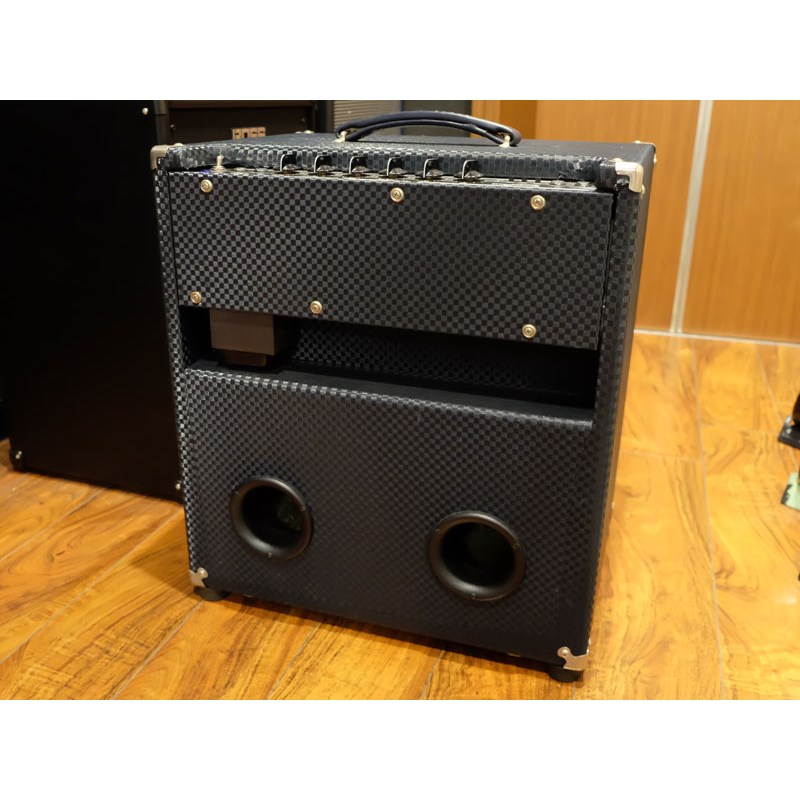 買取実績】Ampeg B-100R Rocket Bass | 楽器の買取ならイケベ