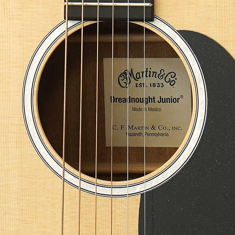 買取実績】MARTIN Dreadnought Junior 10-02 | 楽器の買取ならイケベ