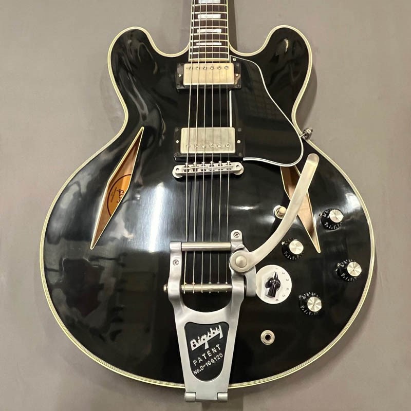 買取実績】Gibson Shinichi Ubukata ES-355 Vintage Ebony VOS | 楽器