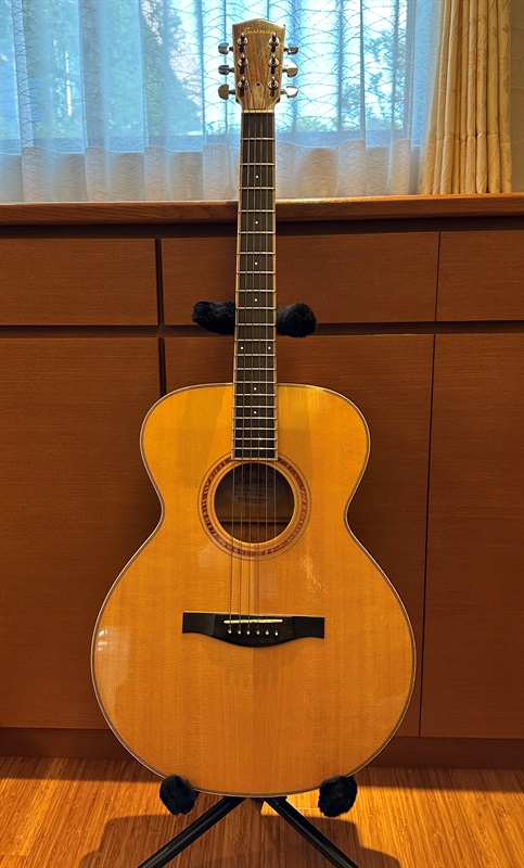 買取実績】EASTMAN AC-610 | 楽器の買取ならイケベリユース