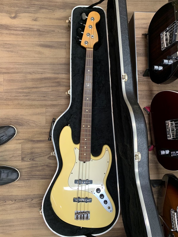 FAR EAST ELECTRIC KING BASS ベースプリアンプ FAR EAST ELECTRIC KING BASS ベースプリアンプ ベース