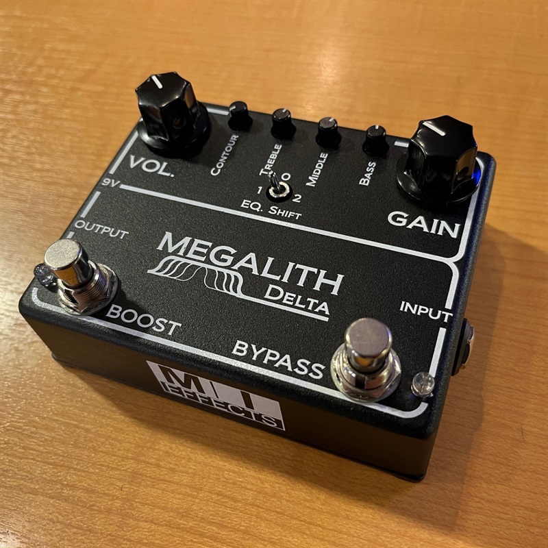 海外から輸入 MI AUDIO/MEGALITH 付属品完備 V2 DELTA ギター