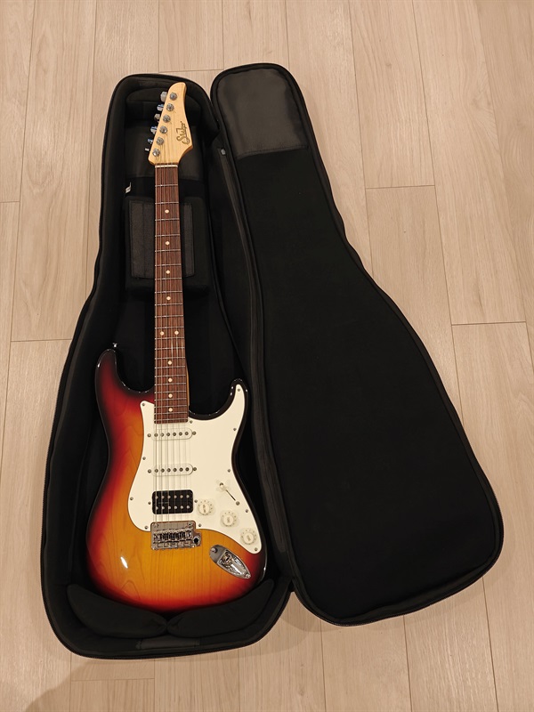 Suhr Ninja Riot(イケベ楽器限定カラー) Suhr Ninja Riot(イケベ楽器限定カラー)