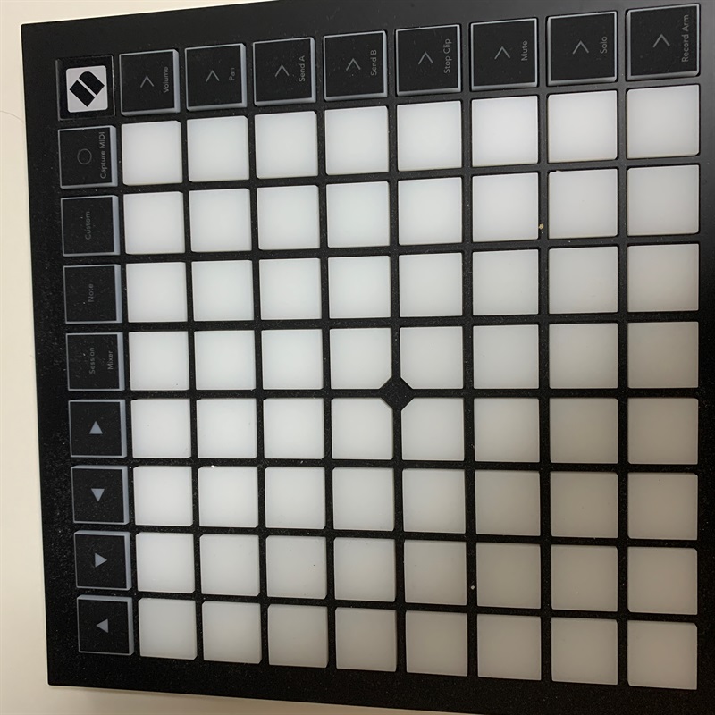 買取実績】NOVATION Launchpad X | 楽器の買取ならイケベリユース