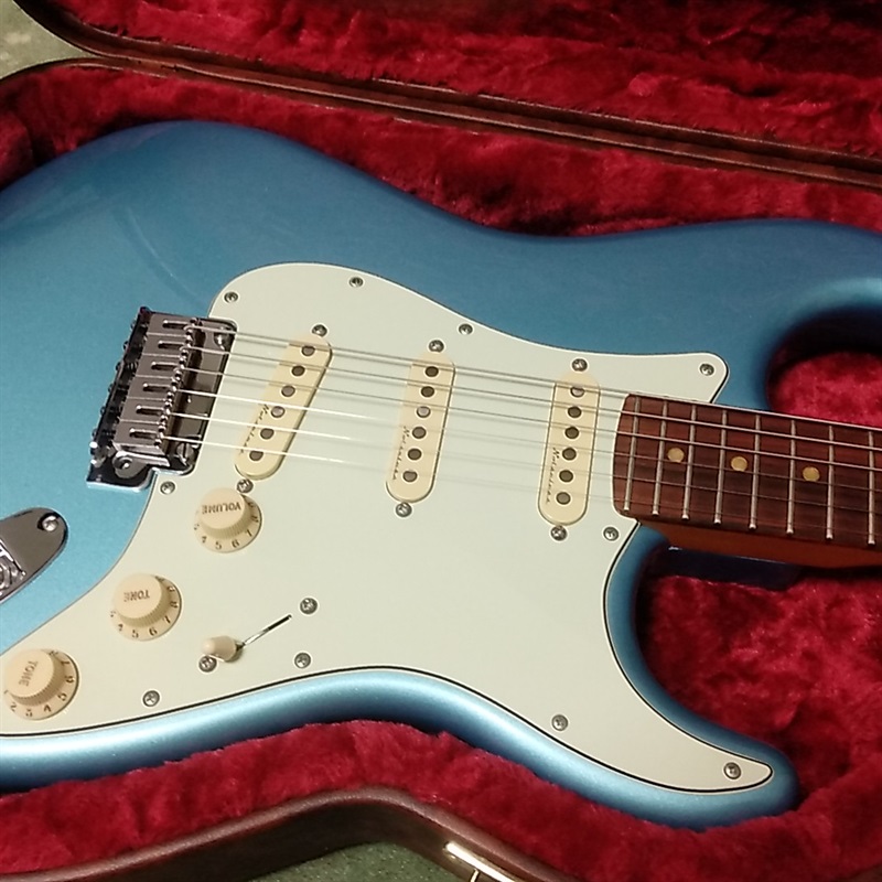 ストラトキャスタータイプ 　レプリカ Fender Made in Japan Junior Collection Stratocaster Satin