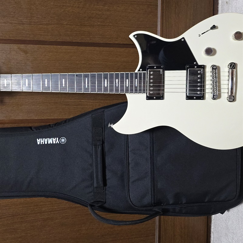 最終値下げ　YAMAHA REVSTAR RSS20　　 変え弦付き YAMAHA（ヤマハ） RSS20 MGR Revstar Standard chuya限定カラー