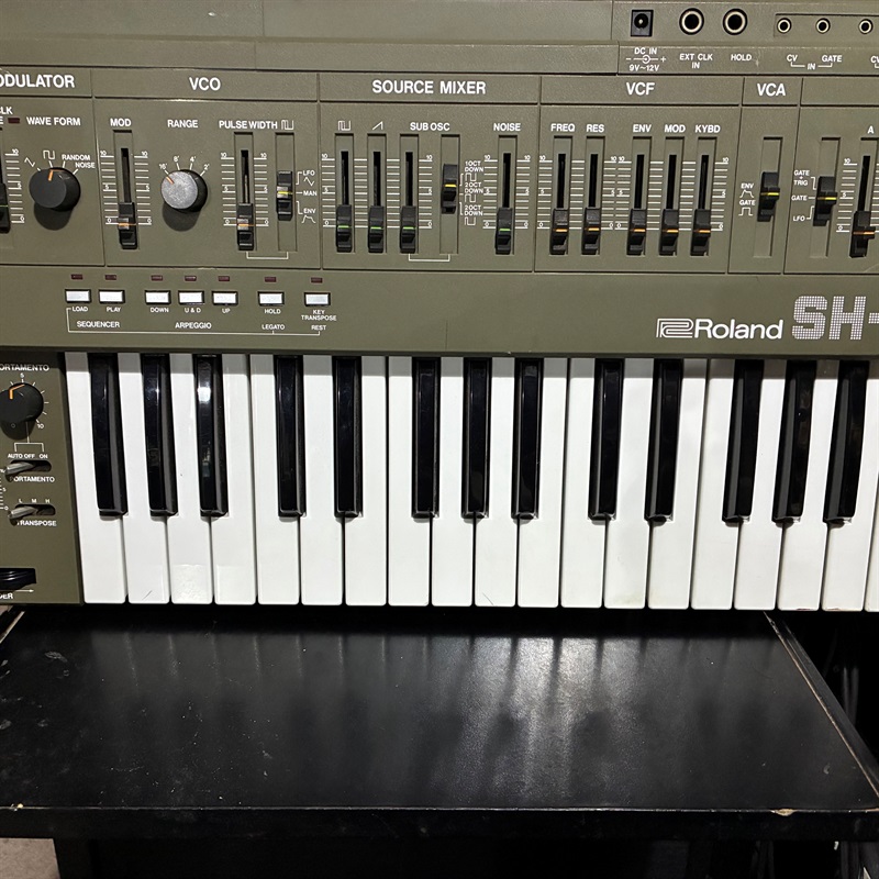 買取実績】Roland SH-101 | 楽器の買取ならイケベリユース