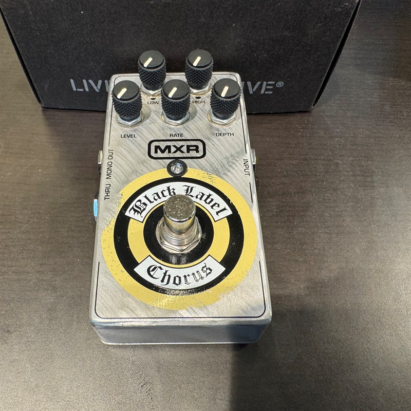 買取実績】MXR ZW38 Black Label Chorus | 楽器の買取ならイケベリユース