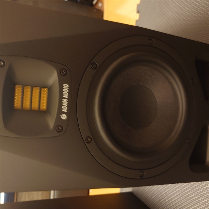 買取実績】ADAM Adam Audio A7V Pair | 楽器の買取ならイケベリユース