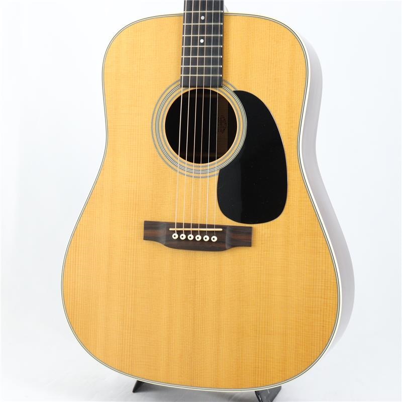 Martin D-28（～2016）