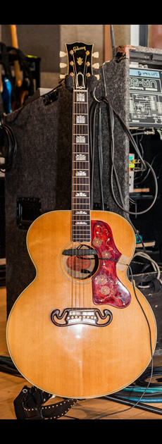 Gibson 1957 J-200 